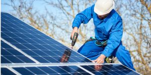 Installation Maintenance Panneaux Solaires Photovoltaïques à Saint-Aubin-de-Cretot